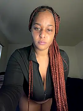 yummy0322 online show from December 22, 2025, 8:28 pm