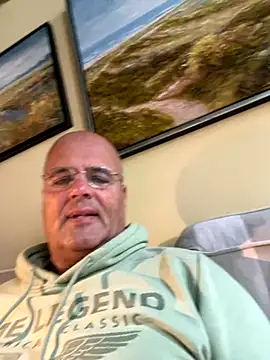 Renebisex online show from October 23, 2025, 10:25 am