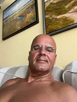 Renebisex online show from July 12, 2026, 12:40 pm