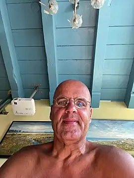 Renebisex online show from July 26, 2026, 3:41 pm
