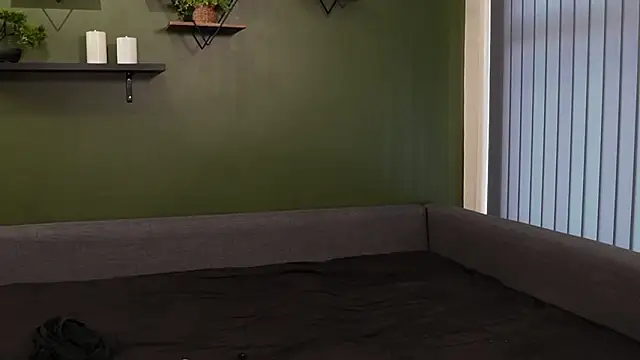 Eveline Beauty Kitty online show from March 28, 2026, 4:17 pm