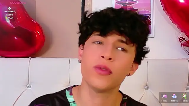 Axel  Evans online show from February 26, 2026, 1:10 pm