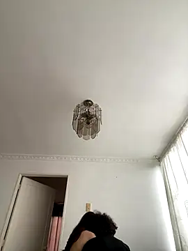 juliie star online show from September 19, 2025, 12:28 pm