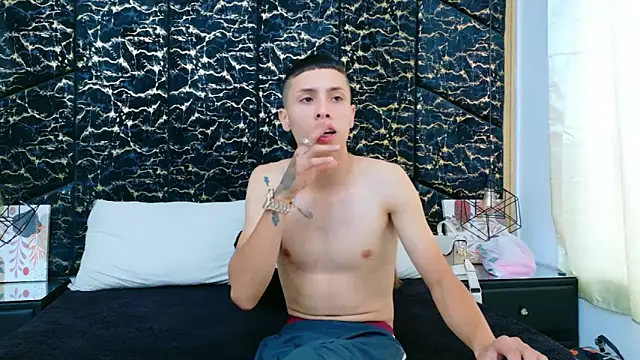 CattyANDnicky online show from September 26, 2025, 11:47 am