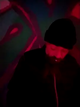 Zk1980 online show from December 5, 2025, 2:42 am