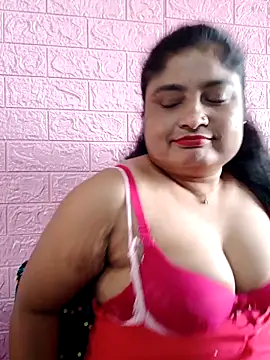 Snapshot of hornyriyanka chatting on September 21, 2025, 2:02 am hornyriyanka online show from September 21, 2025, 2:02 am