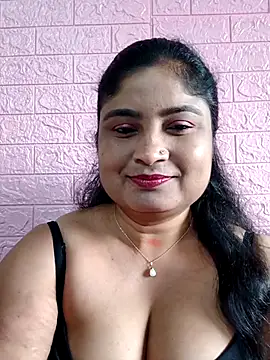 Snapshot of hornyriyanka chatting on November 1, 2025, 2:35 am hornyriyanka online show from November 1, 2025, 2:35 am