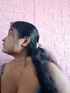 Snapshot of hornyriyanka chatting on November 9, 2025, 2:21 am hornyriyanka online show from November 9, 2025, 2:21 am