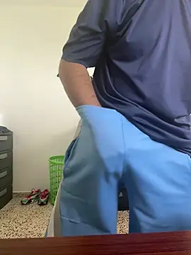 juanortiz8k online show from March 29, 2026, 1:44 pm