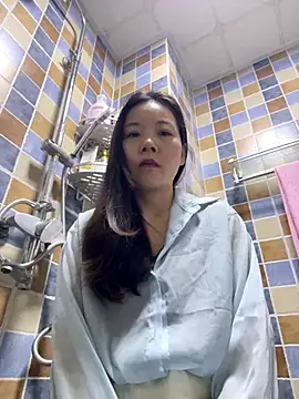 xinmeng-000 online show from December 23, 2025, 6:44 am