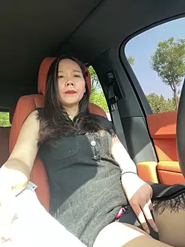 xinmeng-000 online show from April 24, 2026, 1:30 am