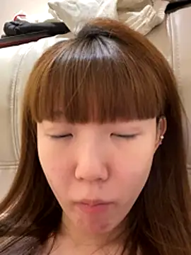 D-033 online show from December 1, 2025, 7:24 am