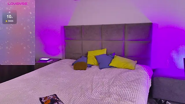 Ailita online show from October 17, 2025, 11:13 am