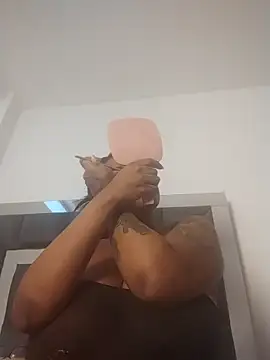 SheilaCoopers  online show from April 22, 2026, 11:45 am