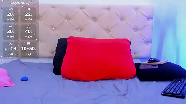 aliisonn cooper online show from October 24, 2025, 5:48 am