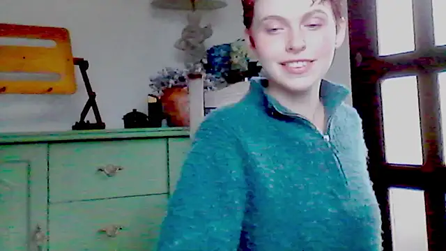 nyxofempusa online show from November 16, 2025, 5:07 pm