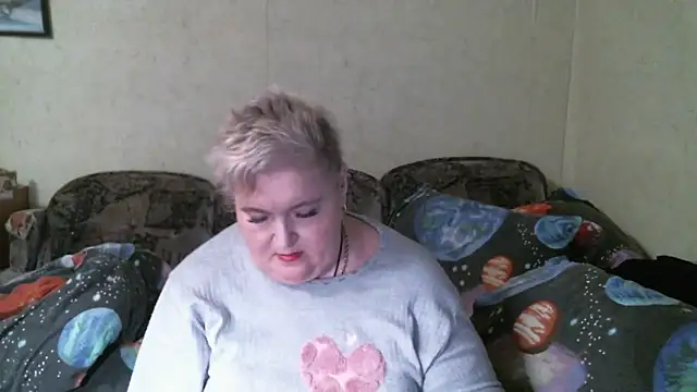 Lana555 online show from April 20, 2026, 7:15 pm