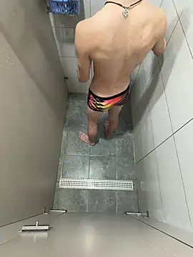 Snapshot of winds1069 chatting on March 13, 2026, 7:26 am winds1069 online show from March 13, 2026, 7:26 am