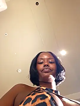 Lexiluv1 online show from January 7, 2026, 9:17 pm