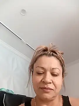 Asuna yuuky online show from December 17, 2025, 12:00 pm