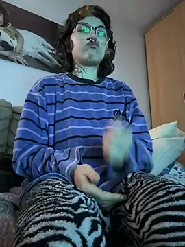 whitebunny88 online show from November 11, 2025, 1:16 am