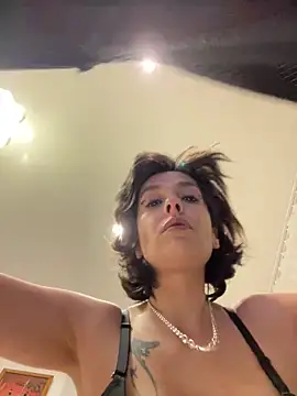 Snapshot of Piggiteablacktea chatting on December 22, 2025, 9:34 pm Piggiteablacktea online show from December 22, 2025, 9:34 pm