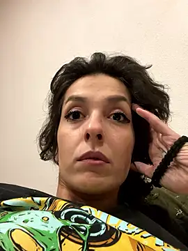 Snapshot of Piggiteablacktea chatting on January 17, 2026, 1:32 am Piggiteablacktea online show from January 17, 2026, 1:32 am