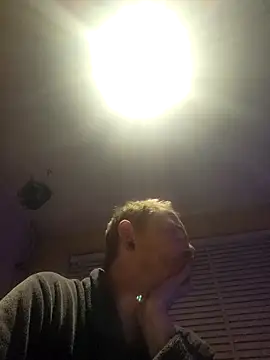 piercingpik online show from February 25, 2026, 10:52 pm