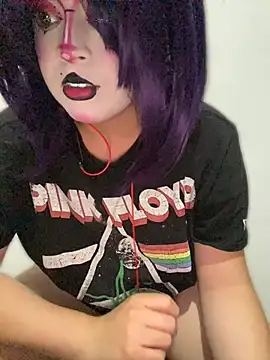 Snapshot of Lucy_YupiSweet chatting on May 6, 2026, 7:13 am Lucy YupiSweet online show from May 6, 2026, 7:13 am