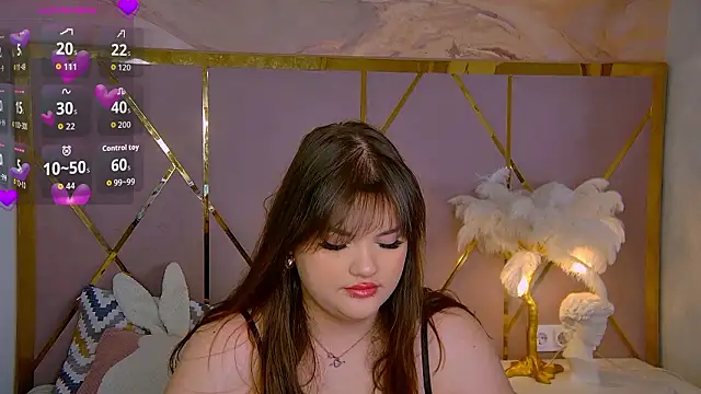 EmilyHyde online show from March 13, 2026, 10:44 am