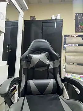 Vliacoooper2 online show from March 24, 2026, 10:42 am