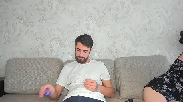 Snapshot of sophywhisper chatting on October 15, 2025, 6:57 am sophywhisper online show from October 15, 2025, 6:57 am