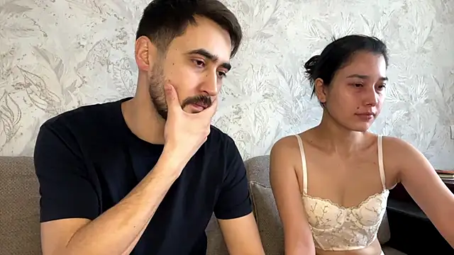 Snapshot of sophywhisper chatting on February 6, 2026, 7:34 am sophywhisper online show from February 6, 2026, 7:34 am