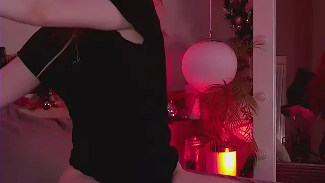 Snapshot of MiaEuphoria_ chatting on January 13, 2026, 3:23 am MiaEuphoria online show from January 13, 2026, 3:23 am