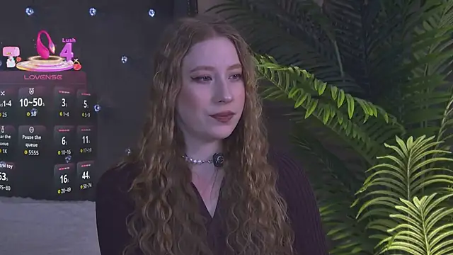 Snapshot of MiaEuphoria_ chatting on February 26, 2026, 4:33 am MiaEuphoria online show from February 26, 2026, 4:33 am