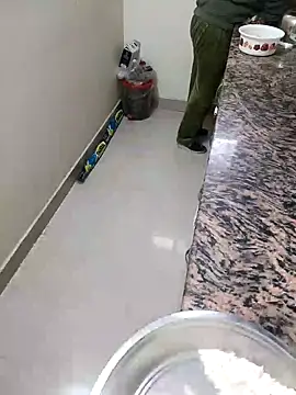 Pihu Chopra online show from December 19, 2025, 4:52 am