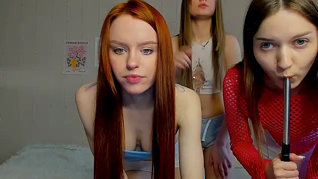 Snapshot of Sofia_Mango chatting on March 28, 2026, 10:59 am Sofia Mango online show from March 28, 2026, 10:59 am