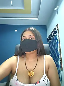 SassyWildCouple online show from September 14, 2025, 4:06 pm