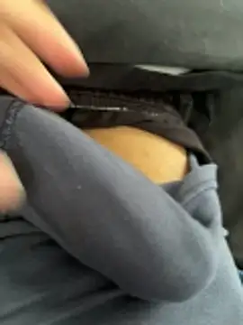 Coloureddickforyou online show from December 14, 2025, 1:27 pm