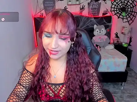 salome rojas  online show from October 15, 2025, 2:50 pm