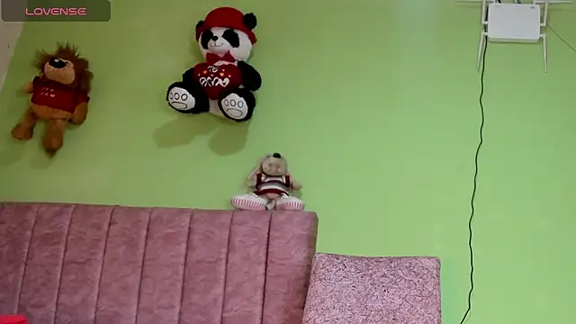 hot Dariana pantyhose online show from October 18, 2025, 1:12 pm