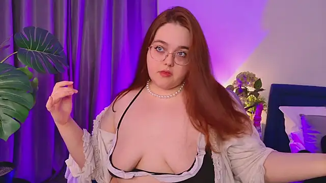 Neko Moor online show from March 28, 2026, 8:30 pm