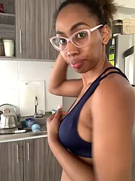 i lulu online show from February 26, 2026, 5:23 pm