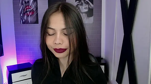 aleesha cameron02 online show from March 4, 2026, 7:09 pm