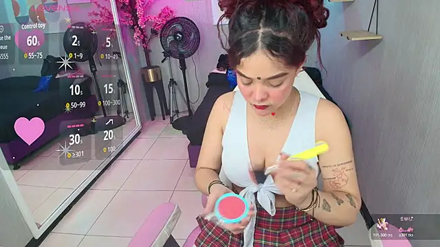 Maggy t18 online show from November 7, 2025, 7:36 pm