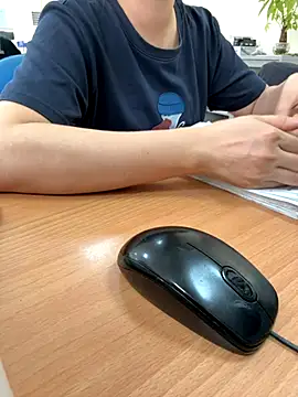 PhuongNhi21 online show from October 8, 2025, 1:58 am