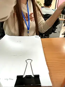 PhuongNhi21 online show from December 5, 2025, 1:58 am