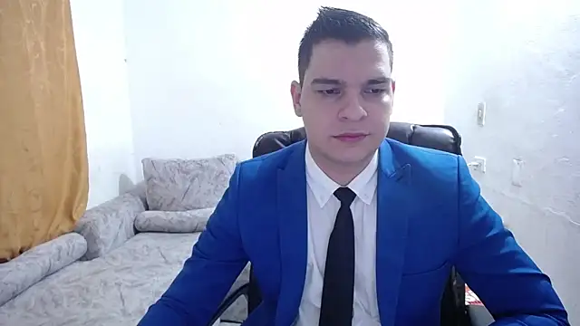 Victor Maitland online show from September 23, 2025, 8:23 pm