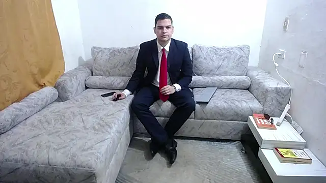 Victor Maitland online show from October 3, 2025, 7:55 pm