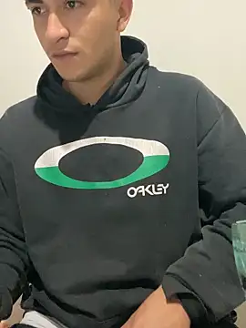 Tavinho067 online show from October 30, 2025, 4:36 am